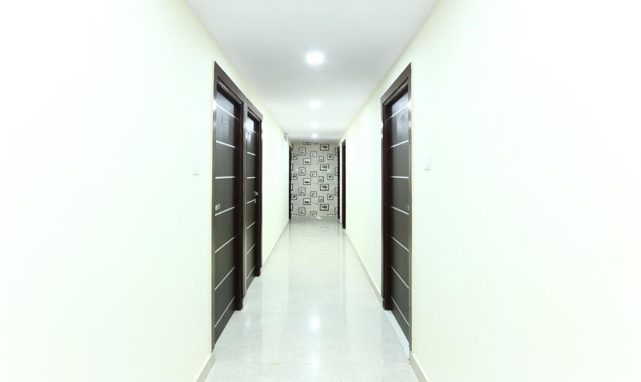 Fabhotel Rotano Suites - Yelahanka Bengalúr Exteriér fotografie