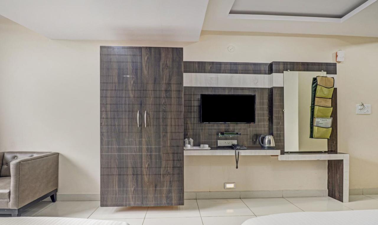 Fabhotel Rotano Suites - Yelahanka Bengalúr Exteriér fotografie