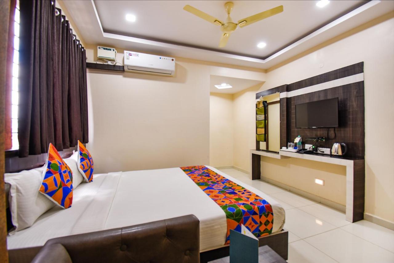 Fabhotel Rotano Suites - Yelahanka Bengalúr Exteriér fotografie