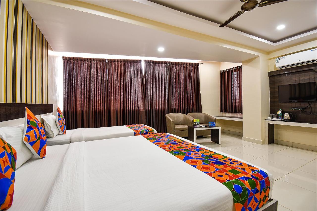 Fabhotel Rotano Suites - Yelahanka Bengalúr Exteriér fotografie