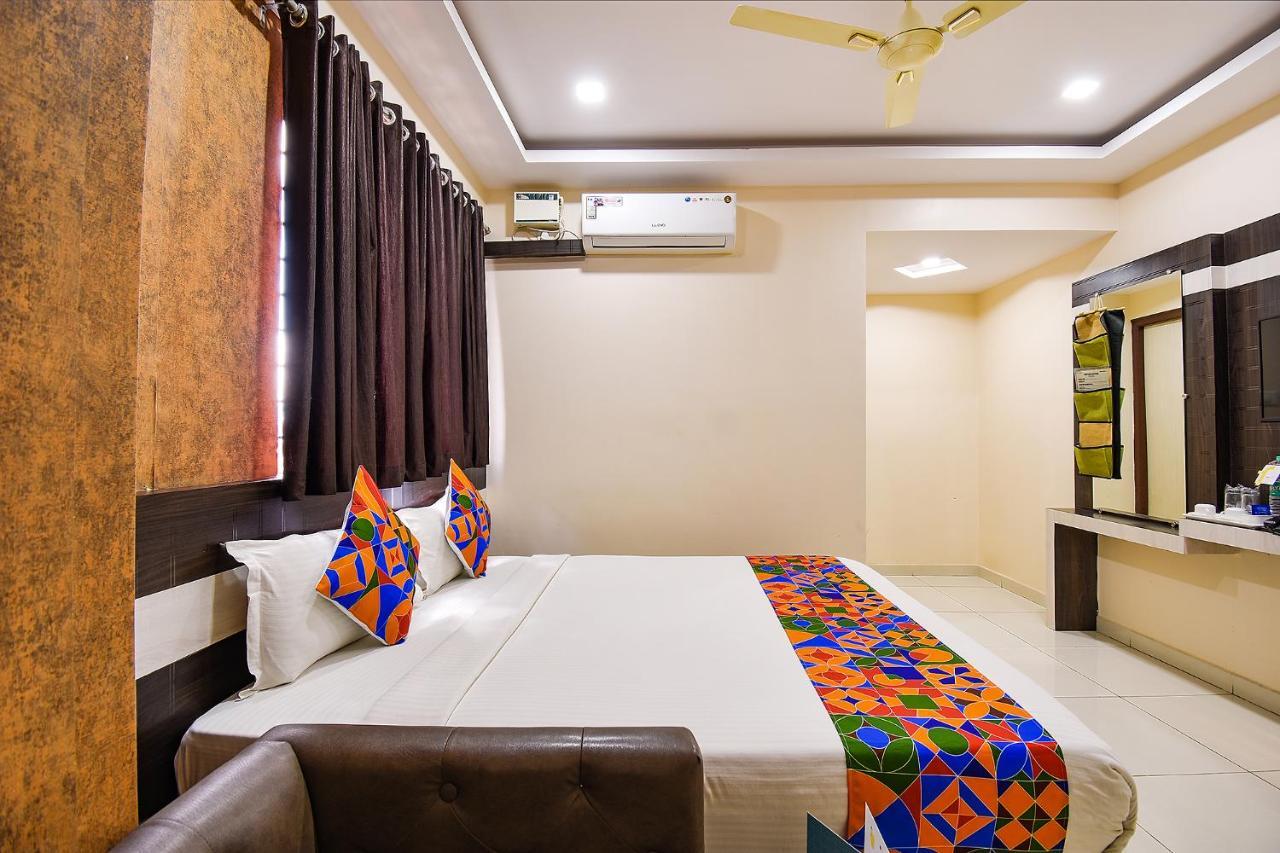 Fabhotel Rotano Suites - Yelahanka Bengalúr Exteriér fotografie